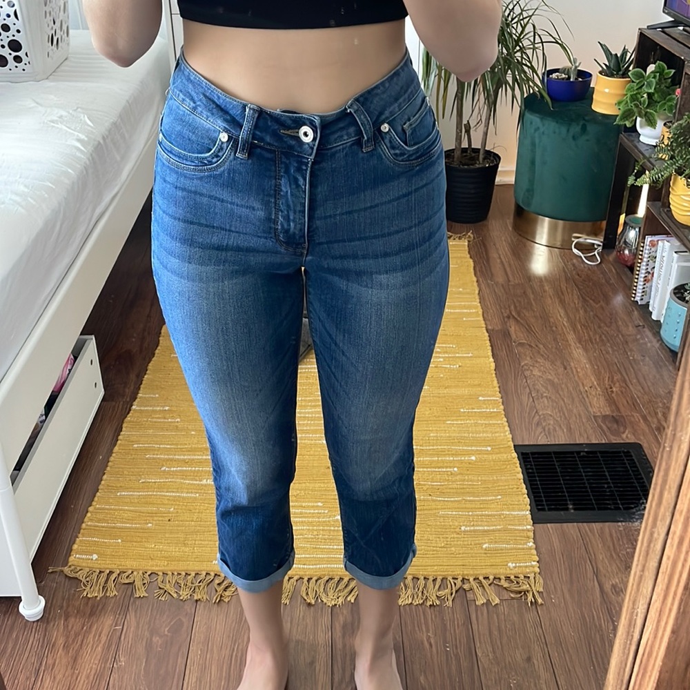 SALE!  Stretchy Straight leg jean capris
